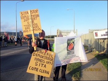 Pay the Rate protest at Wilton Energy plant, 11.9.15 , photo by E Brunskill Pay the Rate protest at Wilton Energy plant, 11.9.15 , photo by E Brunskill