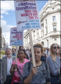 Demo supporting refugees, London, September 2015, photo Paul Mattsson