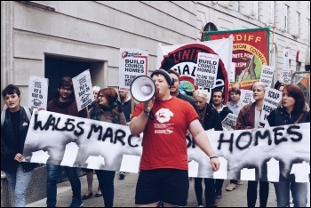 Socialist Students members on the Wales March for Homes, 17.10.2015, photo Becky Davis