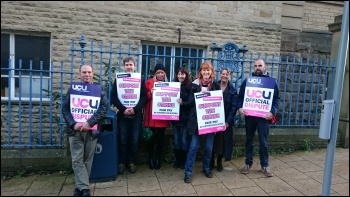 Bradford College, UCU strike, 10.11.15, photo Iain Dalton Bradford College, UCU strike, 10.11.15, photo Iain Dalton