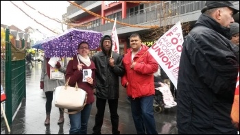 Demonstrating against fire service cuts in Leicester, photo by Caroline Vincent