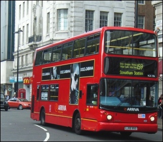 London bus, photo by Graham Richardson (Creative Commons)