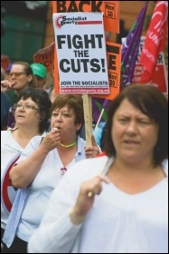 Women march against the cuts, photo by Paul Mattsson