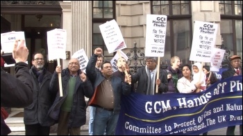 Protest outside Global Coal Management Resources AGM, 18-12-15, photo Pete Mason