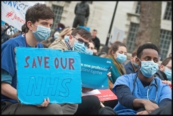 Junior doctors demonstrating in London on 6.2.16, photo Paul Mattsson