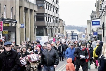 Huddersfield demo against A&E closure, 27.2.16, photo by Iain Dalton