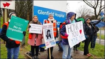 Picketers at Leicester's Glenfield hospital, 9.3.16 , photo by Steve Score