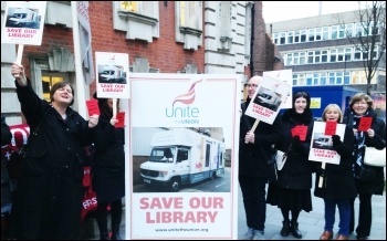 Greenwich save libraries lobby, March 2016, photo by Kaz