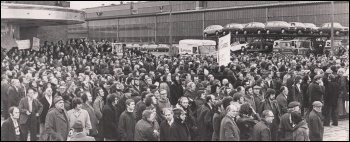 Toolworkers mass meeting at British Leyland Longbridge in 1977, photo Dave Evans