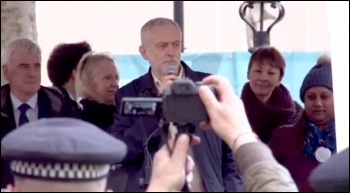 Jeremy Corbyn addressing junior doctors and teachers, photo Socialist Party