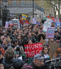 Striking junior doctors marching with teachers in London, 26.4.2016, photo by Paul Mattsson