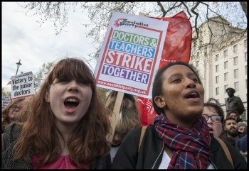 On the joint Junior doctors and teachers demonstration 26-4-16, photo Paul Mattsson