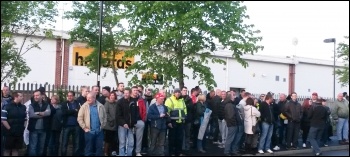 Pennine Foods strikers, 19.5.16, photo by A Tice
