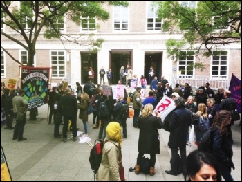 UCU strike, 25.5.16, London, photo by Paula Mitchell