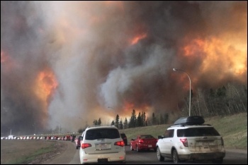 Fort McMurray forest fire photo Darren R D/Creative Commons