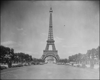 The Eiffel Tower, photo from US Library of Congress