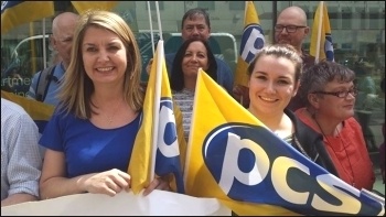 Land Registry - protesting against privatisation plan, photo Dave Lunn