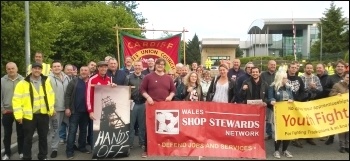Picket line andn supporters at RF Brookes in Rogerstone, Newport, 2.6.16, photo by Dave Reid