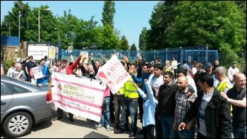 Pennine Foods strike 6.6.16, photo by  A Tice