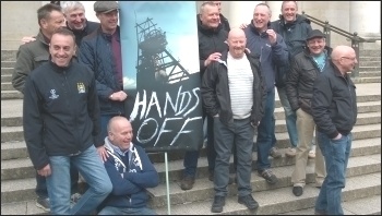 National Museum Wales strike, June 2016, photo Dave Reid