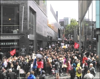 Supporting Jeremy Corbyn, Liverpool, 2.7.16, photo Simon Worthington
