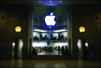 An Apple store in Paris photo Mikhail (Vokabre) Shcherbakov/Creative Commons