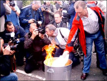 Lindsey Oil Refinery solidarity strikes: Publicly burning the redundancy notices, photo Jim Reeves