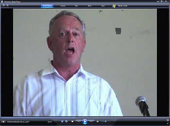 Keith Gibson, LOR strike Committee, speaking at the National Shop Stewards Network conference 2009, photo Socialist Party