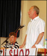 Keith Gibson addresses the National Shop Stewards Network conference 2009, photo Suzanne Beishon
