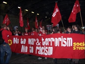 Young people protest against war and terrorism in Manchester 2006, photo Manchester Socialist Party