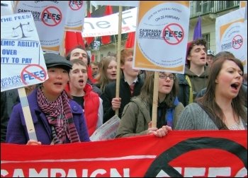 Socialist students campaigning against fees, photo Naomi Byron