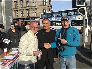 Tommy Sheridan campaigning in Saracen Street, Glasgow, photo International Socialists