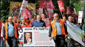 London postal workers demonstrate, photo Paul Mattsson