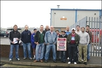 On the picket line at Bitterne in Southampton, photo Rob Emery