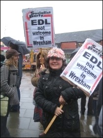 Opposing the racist EDL in Wrexham town centre, photo SP Wales
