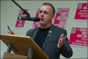 RMT president Sean Hoyle speaking at the 2017 TUSC conference, 28.1.17, photo by Paul Mattsson