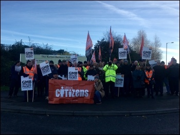 Picket Line photo Isabelle Grant Picket Line photo Isabelle Grant