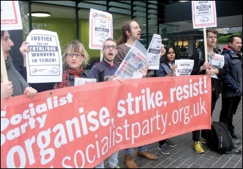 Socialist Party members join the day of international solidarity protests with victimised Total and G4S workers in Yemen, 31.3.17, photo by Senan