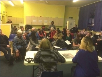 Waltham Forest Socialist Party meeting 4.5.17, photo by Paula Mitchell