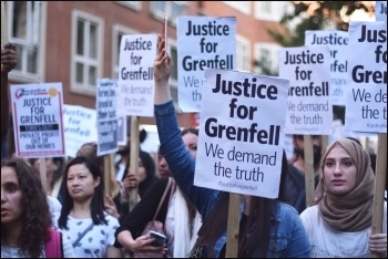 Grenfell Fire demonsrators, 17.6.17, photo by Mary Finch