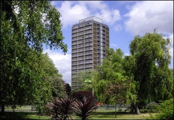 Bannerman House tower block on the Ashmole estate in south London, photo by Paul Farmer/CC