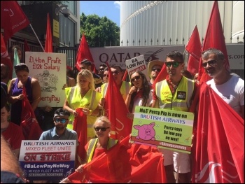 BA cabin crew picket Qatar Airways photo Glenn Kelly