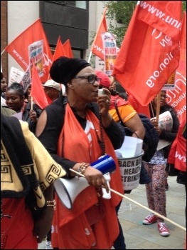 Outside Serco shareholders' meeting, 3.8.17, photo by JB