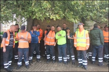 Birmingham bin workers, August 2017, photo Mark Andrews