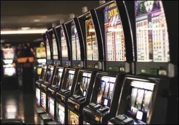 'Crack cocaine' betting machines rake in billions - but even this is dwarfed by 24-hour online gambling, photo by Yamaguchi先生/CC