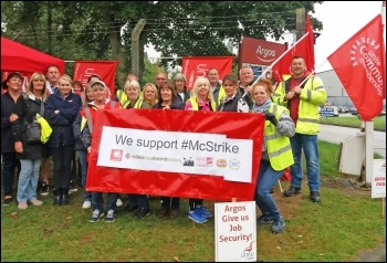 Argos pickets backing the McDonald's strike, photo by Iain Dalton Argos pickets backing the McDonald's strike, photo by Iain Dalton