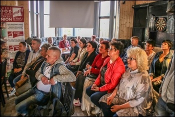 Tulip workers in Leicester at strike meeting 24 September 2017, photo Polska-UK