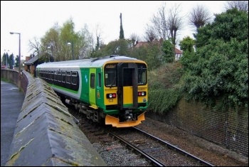 London Midland train, photo PL Chadwick/CC London Midland train, photo PL Chadwick/CC