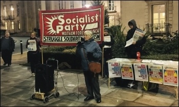 Linda Taaffe, Waltham Forest TC and Socialist Party, speaking to campaigners and residents