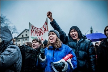 School students striking against deportations in Sweden, 12.12.17, photo by Natalia Medina/Offensiv